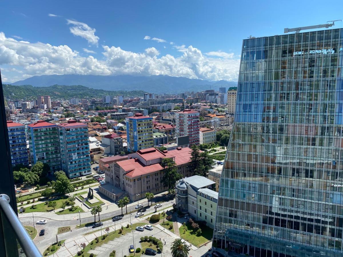 Apartment In Porta Batumi Tower Eksteriør billede